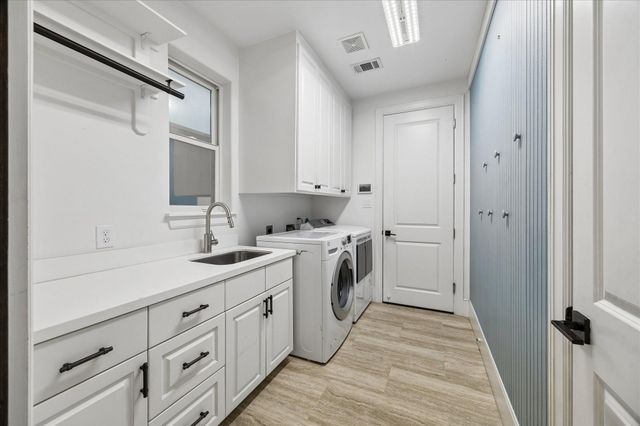 1525 Early Lane, Houston, TX 77055