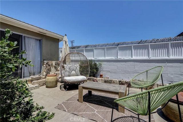 670 6th, Hermosa Beach, CA 90254