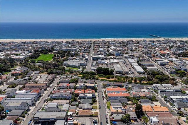 670 6th, Hermosa Beach, CA 90254