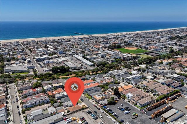 670 6th, Hermosa Beach, CA 90254