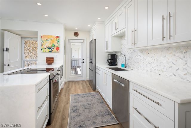 333 4th AVE S 303, Naples, FL 34102