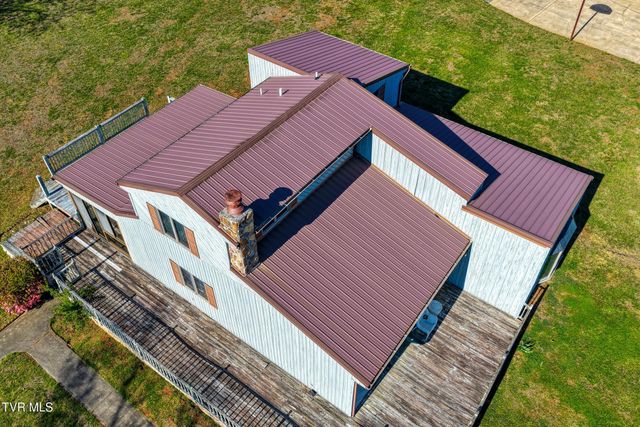 605 Redwood Drive, Mount Carmel, TN 37645