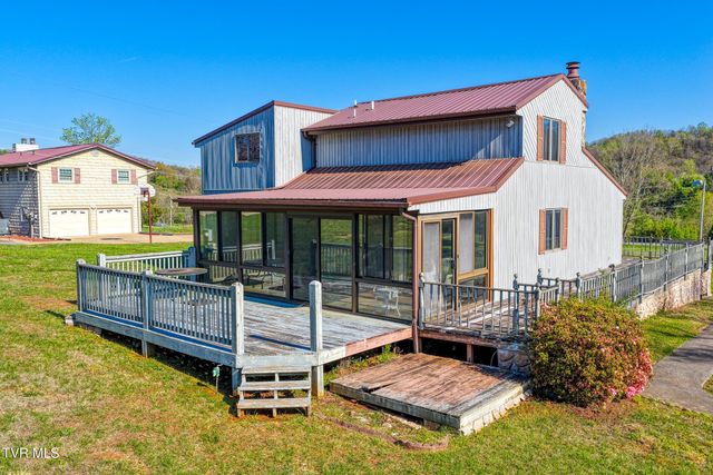 605 Redwood Drive, Mount Carmel, TN 37645