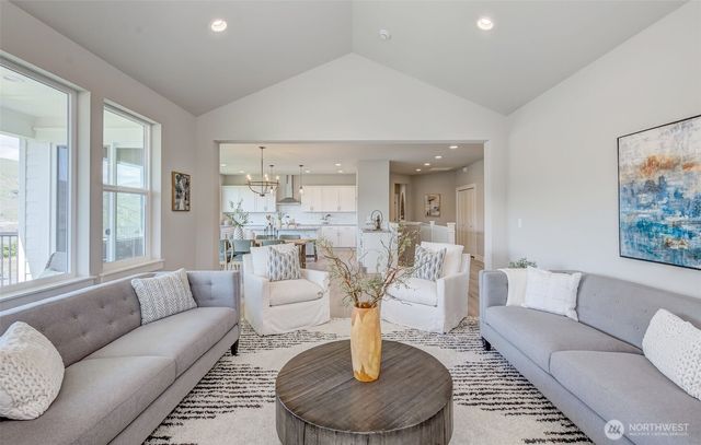 1580 S Kelvin Court, East Wenatchee, WA 98802