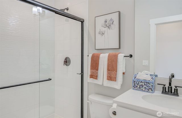 1580 S Kelvin Court, East Wenatchee, WA 98802