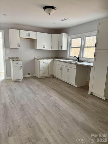 6457 Hudlow Road, Union Mills, NC 28167