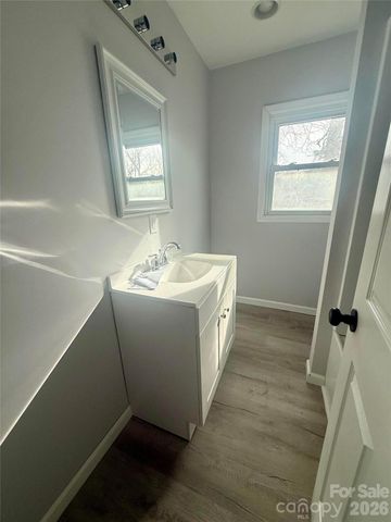 6457 Hudlow Road, Union Mills, NC 28167