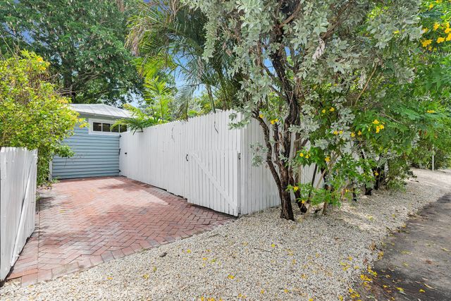 1029 United Street, Key West, FL 33040