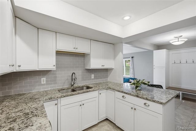 5385 Milane Circle, Clarkston, MI 48346