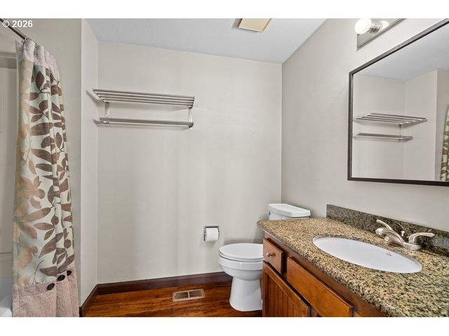 14859 Ne THOMPSON St, Portland, OR 97230