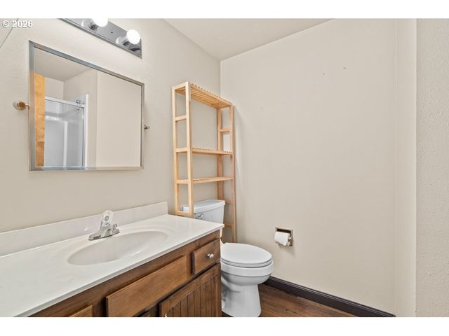 14859 Ne THOMPSON St, Portland, OR 97230