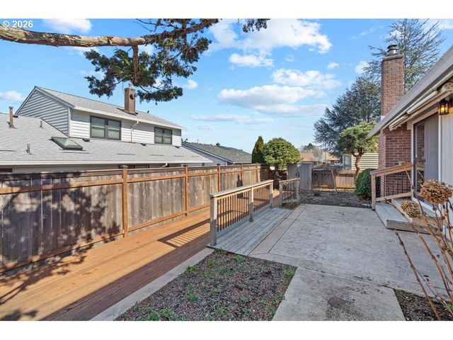 14859 Ne THOMPSON St, Portland, OR 97230