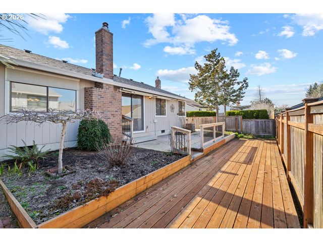 14859 Ne THOMPSON St, Portland, OR 97230