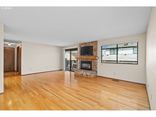 14859 Ne THOMPSON St, Portland, OR 97230