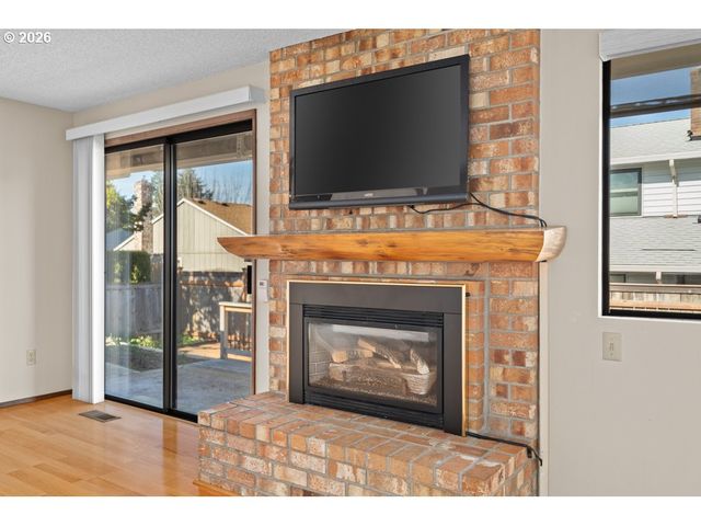 14859 Ne THOMPSON St, Portland, OR 97230