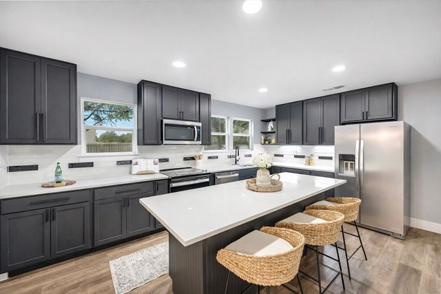 1300 County Road 1550, Chico, TX 76431