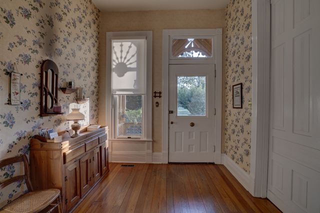 305 4th Ave, S, Franklin, TN 37064