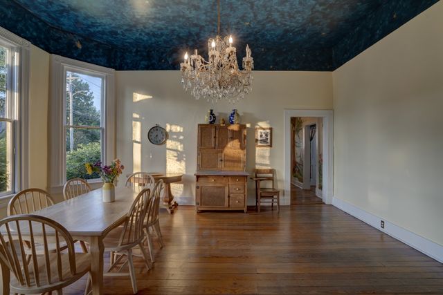 305 4th Ave, S, Franklin, TN 37064