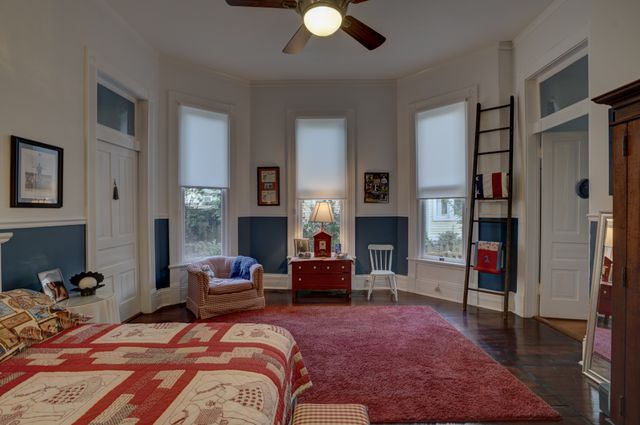 305 4th Ave, S, Franklin, TN 37064