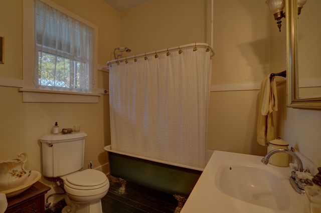 305 4th Ave, S, Franklin, TN 37064