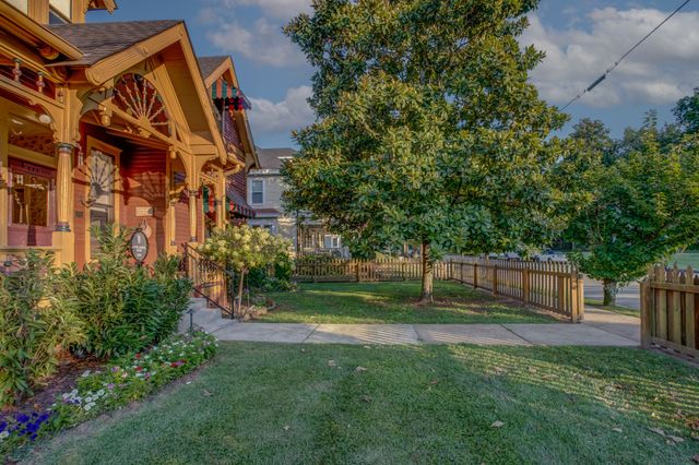 305 4th Ave, S, Franklin, TN 37064