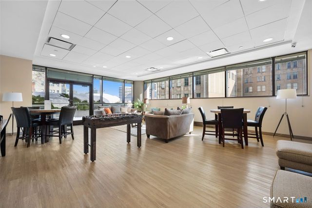 127 Greyrock Place 1408, Stamford, CT 06901