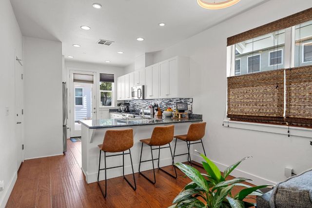 2531 Rice Aly, Sacramento, CA 95816