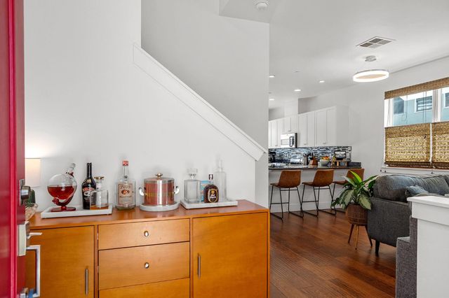 2531 Rice Aly, Sacramento, CA 95816