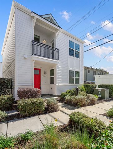 2531 Rice Aly, Sacramento, CA 95816