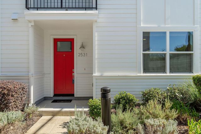 2531 Rice Aly, Sacramento, CA 95816