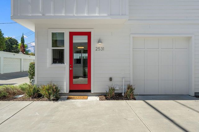 2531 Rice Aly, Sacramento, CA 95816