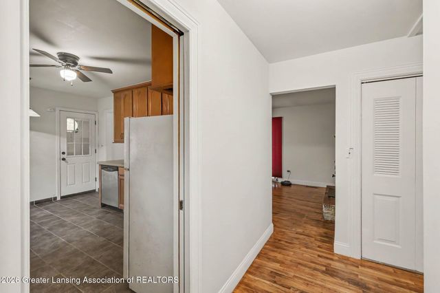 16489 Center Road, East Lansing, MI 48823
