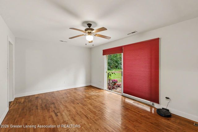16489 Center Road, East Lansing, MI 48823
