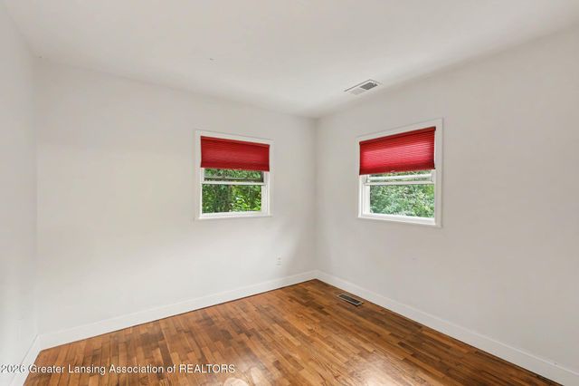 16489 Center Road, East Lansing, MI 48823