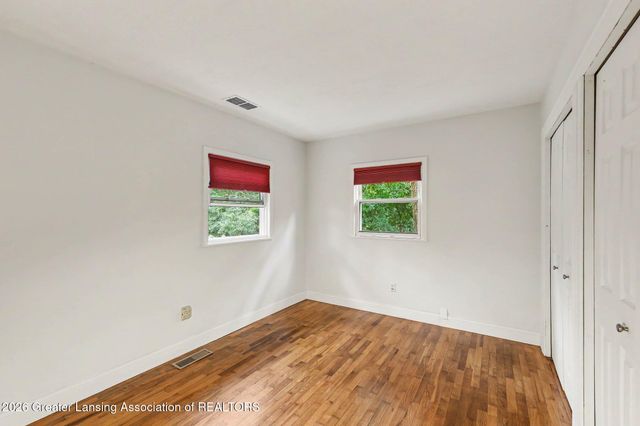 16489 Center Road, East Lansing, MI 48823