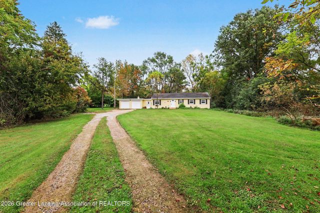 16489 Center Road, East Lansing, MI 48823