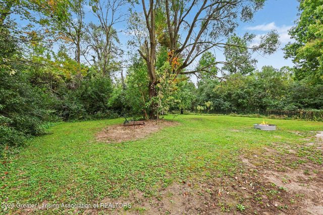 16489 Center Road, East Lansing, MI 48823