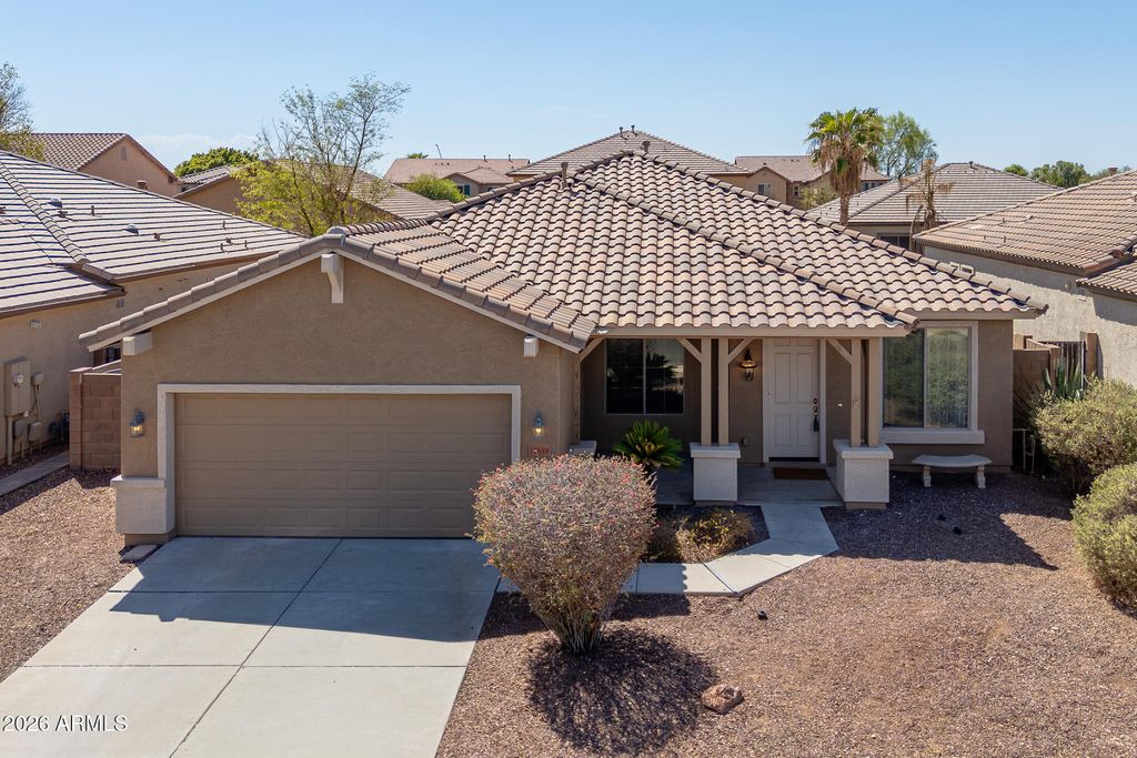 17659 W IRONWOOD Street, Surprise, AZ 85388 — exterior