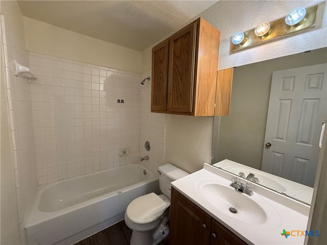 5708 Greengate Drive A, Killeen, TX 76543