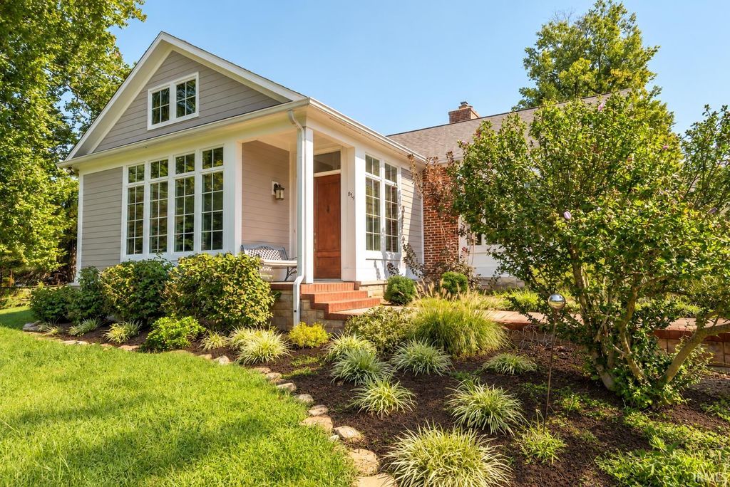 819 S Eagleson Avenue, Bloomington, IN 47401