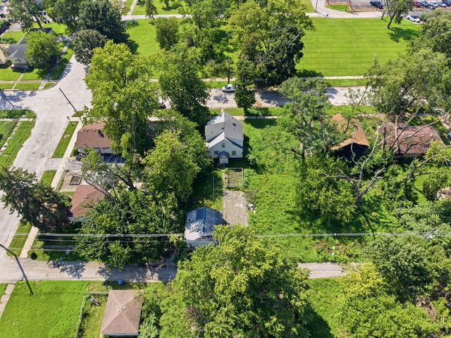15641 Paulina Street, Harvey, IL 60426