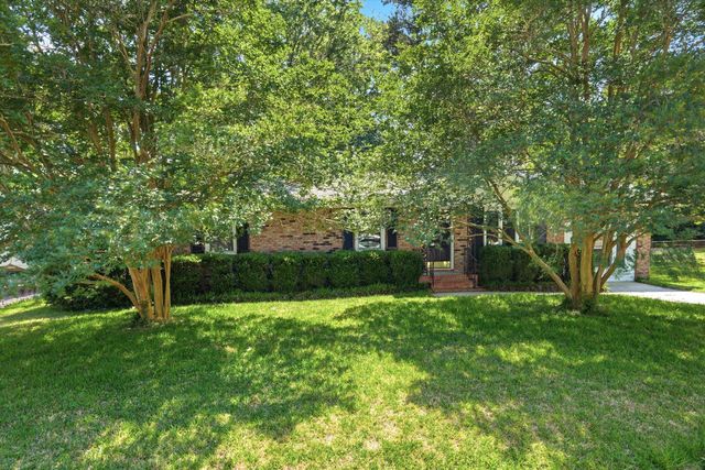 417 Cessna Avenue, Charleston, SC 29407