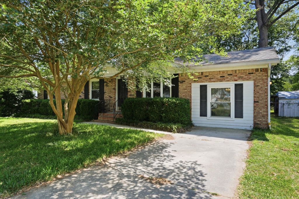 417 Cessna Avenue, Charleston, SC 29407