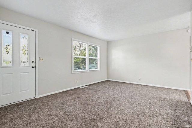 23538 Rye Court, Elkhart, IN 46514