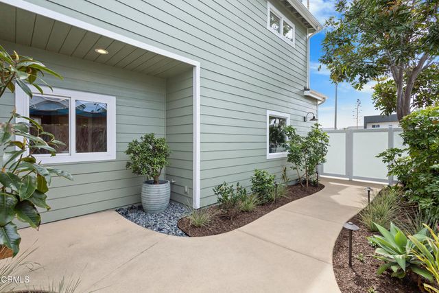 2521 Pierpont Boulevard, Ventura, CA 93001