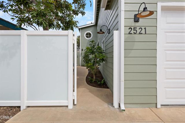 2521 Pierpont Boulevard, Ventura, CA 93001