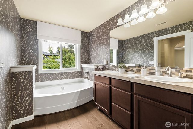 4411 S 330 Place, Federal Way, WA 98001