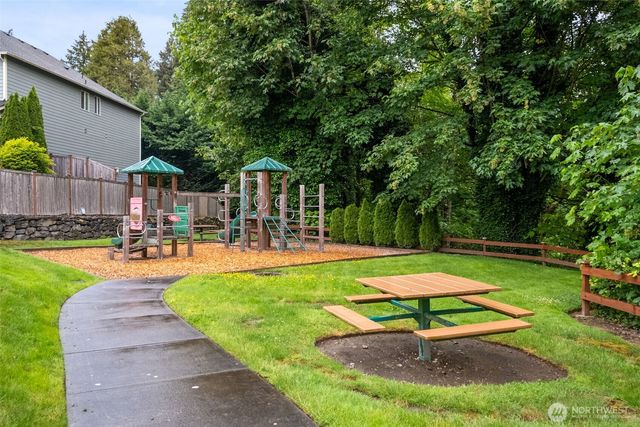 4411 S 330 Place, Federal Way, WA 98001