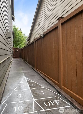 4411 S 330 Place, Federal Way, WA 98001
