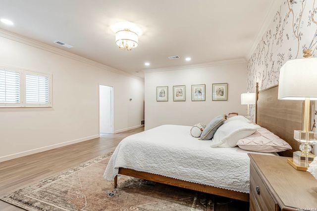 7110 Poniente, San Antonio, TX 78209